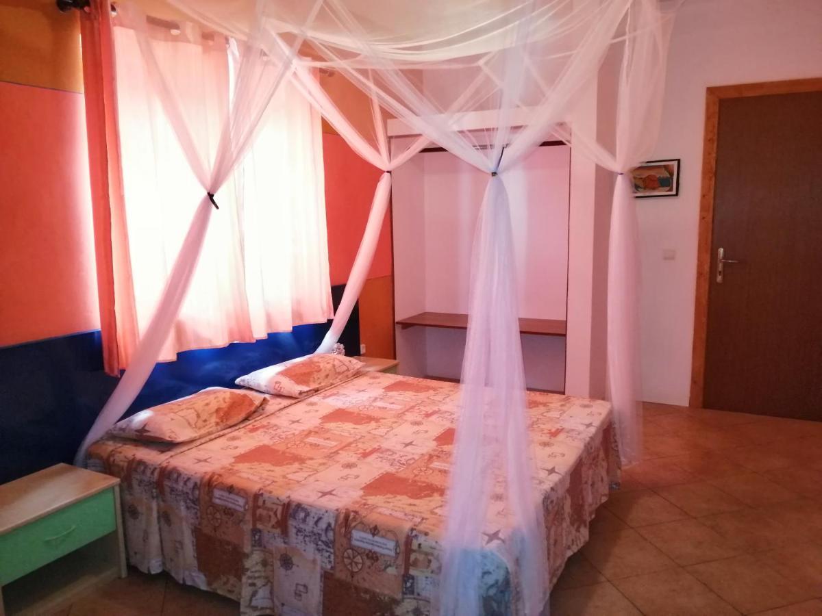 سال راي Salinas Apartment Maio Wifi Free المظهر الخارجي الصورة