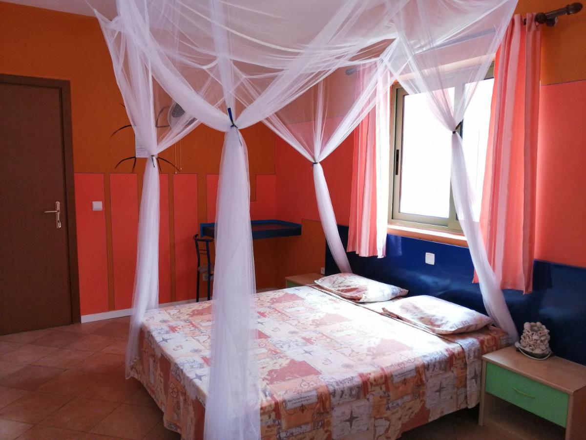 سال راي Salinas Apartment Maio Wifi Free المظهر الخارجي الصورة