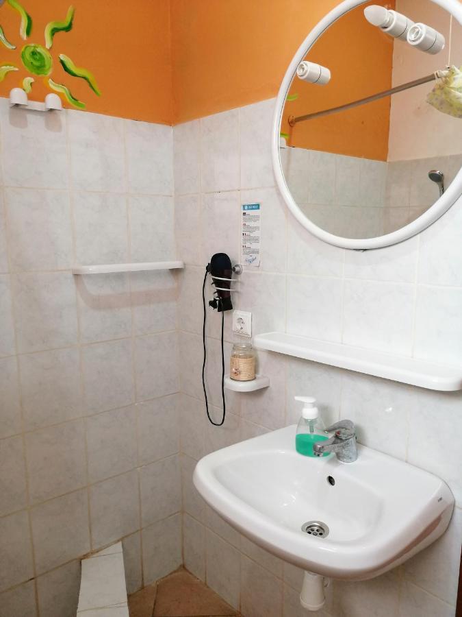 سال راي Salinas Apartment Maio Wifi Free المظهر الخارجي الصورة